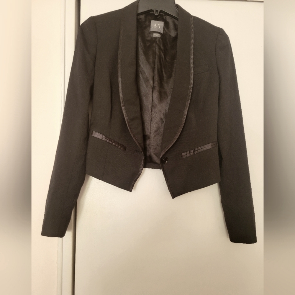Armani Exchange Women's Black Tailored-jacket